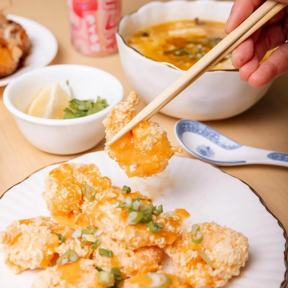 spicy mayo shrimp 辣蛋黄酱虾球 8